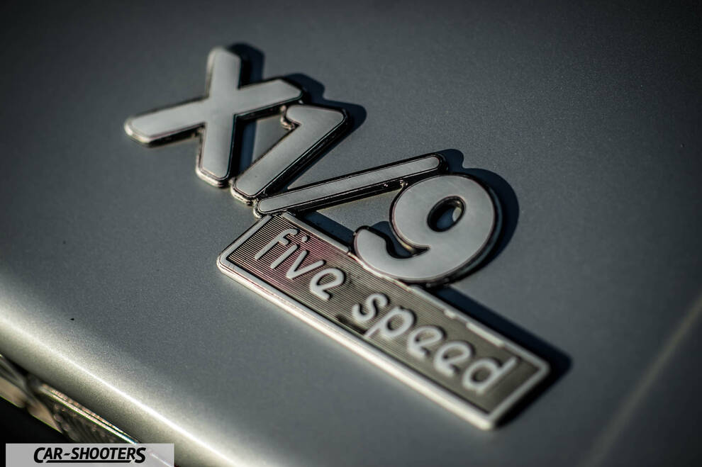 Fiat X1 9 Storia – detail, emblem close-up