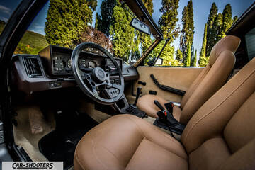 Fiat X1 9 Storia – interior, tan leather seats and steering wheel
