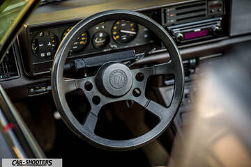 Fiat X1 9 Storia – dashboard, vintage steering wheel and dashboard