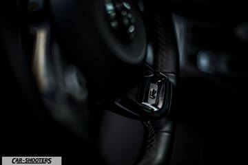 Volkswagen Golf R – detail, steering wheel close-up