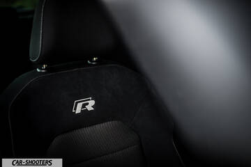Volkswagen Golf R – interior, embossed r logo front seat