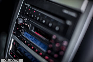 Volkswagen Golf R – dashboard, center console audio and climate controls