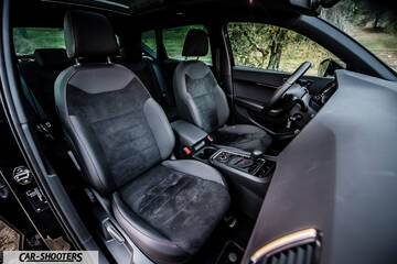 Seat Ateca – interior, leather front seats
