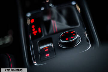 Seat Ateca – detail, center console controls close-up