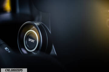 Abarth 695 Rivale – detail, sport button close-up