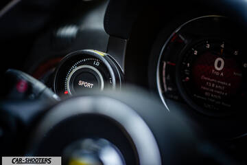 Abarth 695 Rivale – dashboard, digital instrument cluster