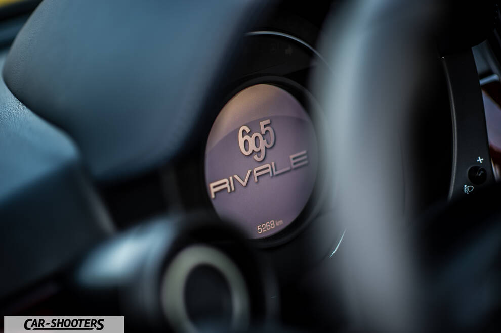 Abarth 695 Rivale – dashboard, digital instrument cluster