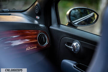 Abarth 695 Rivale – interior, wooden dashboard trim