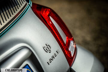 Abarth 695 Rivale – detail, taillight and badge close-up