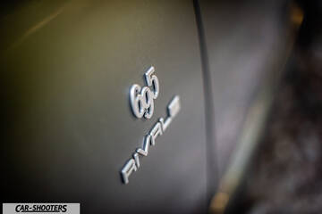 Abarth 695 Rivale – detail, badge close-up