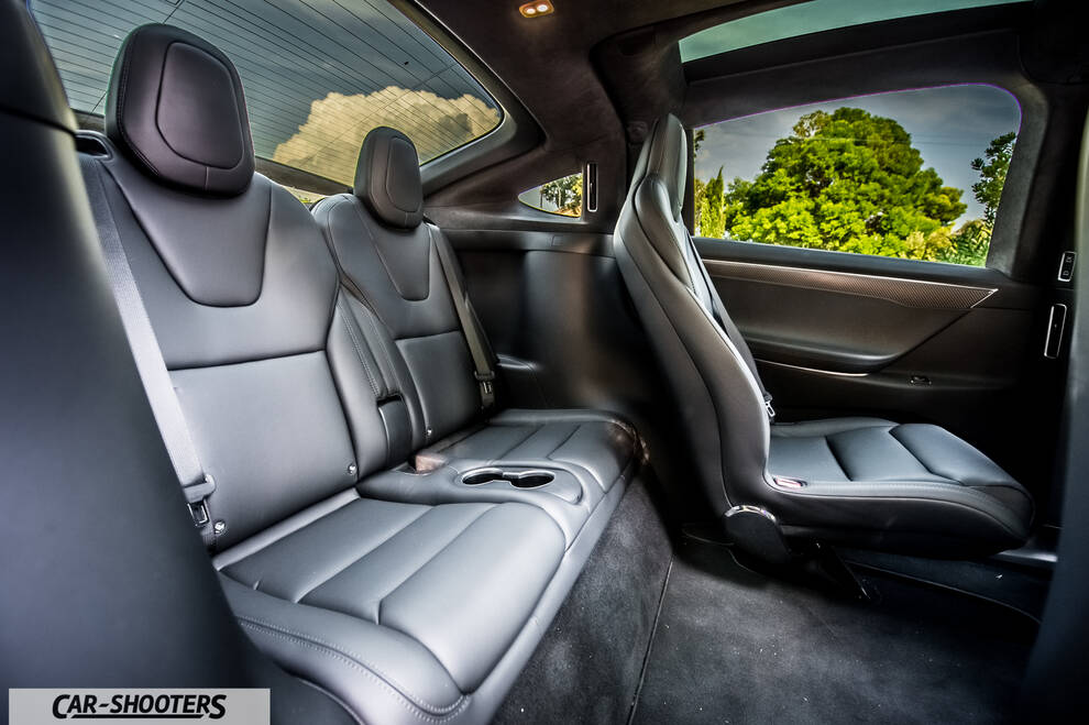 Tesla Model X – interior, black leather rear seats