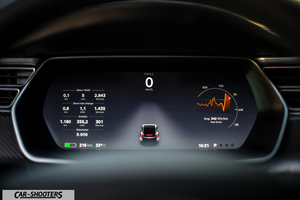 Tesla Model X – dashboard, digital instrument cluster