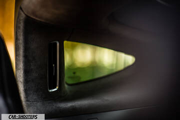 Tesla Model X – interior, alcantara headliner and pillar trim