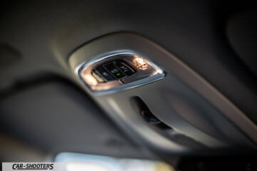 Volvo V60 – interior, overhead console lighting