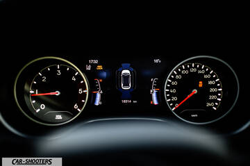 Jeep Compass – dashboard, digital instrument cluster