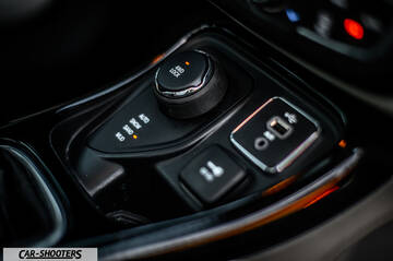 Jeep Compass – detail, drive mode selector dial