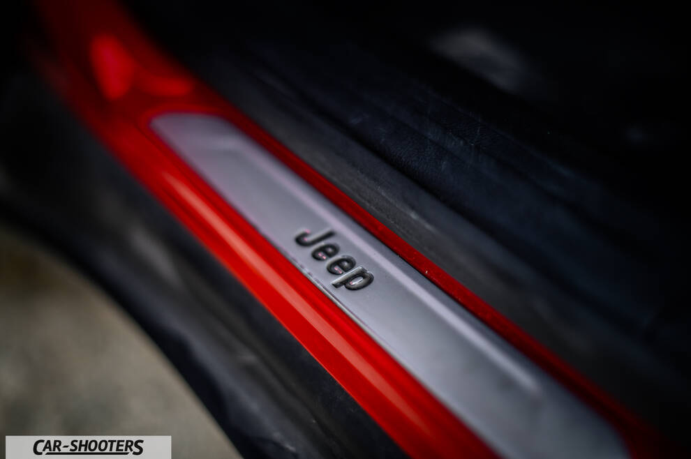 Jeep Compass – detail, door sill plate close up
