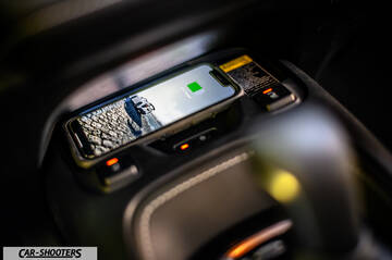 Toyota Corolla Hybrid – interior, wireless smartphone charging pad