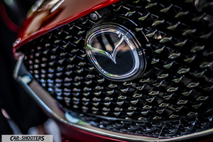 Mazda MX 5 Icon s Day – detail, front grille close-up