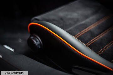 interior, alcantara seat with orange piping