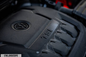 Volkswagen Polo GTI – engine bay, tsi engine cover