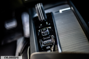 Volvo XC60 Polestar – interior, center console shifter and start knob