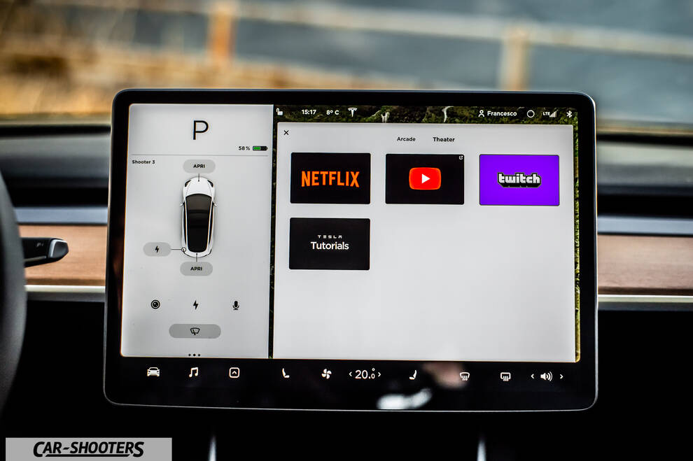 Tesla Model 3 – dashboard, large central touchscreen display