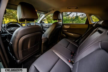 Hyundai Kona electric – interior, black leather rear seats