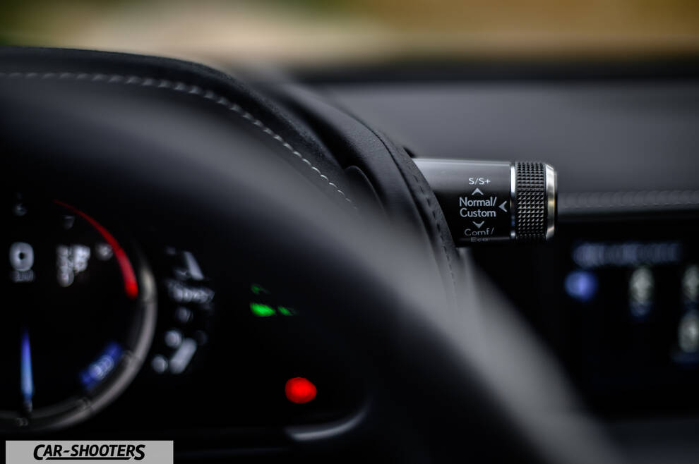 Lexus LC500h – dashboard, instrument panel control stalk