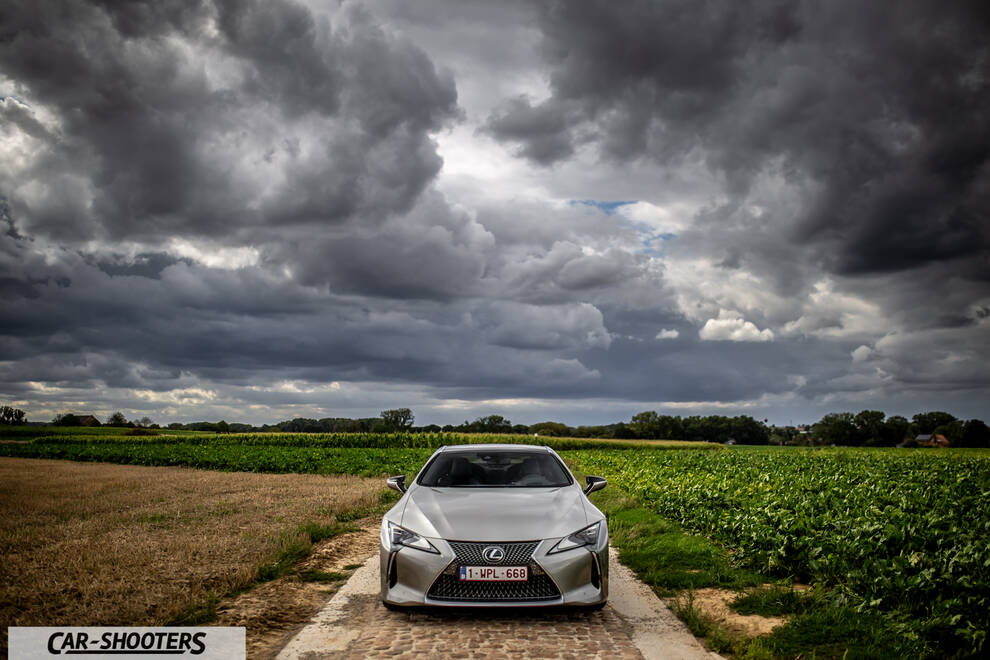 Lexus LC500h – front three-quarter, silver on a country road