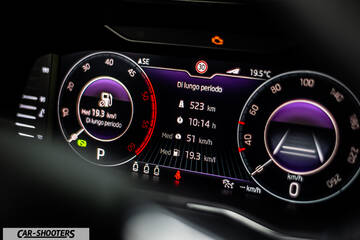 Skoda Superb – dashboard, digital instrument cluster