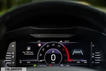 Skoda Superb – dashboard, digital instrument cluster