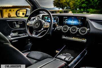 Mercedes Benz Classe B – dashboard, digital instrument cluster