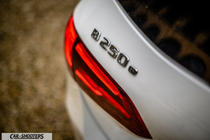 Mercedes Benz Classe B – detail, rear badge and taillight close-up