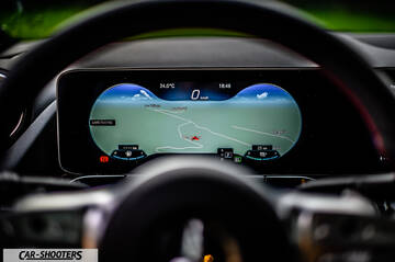 Mercedes Benz Classe B – dashboard, digital instrument cluster