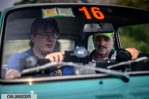 Autobianchi A112 – interior, two people inside with racing number 16