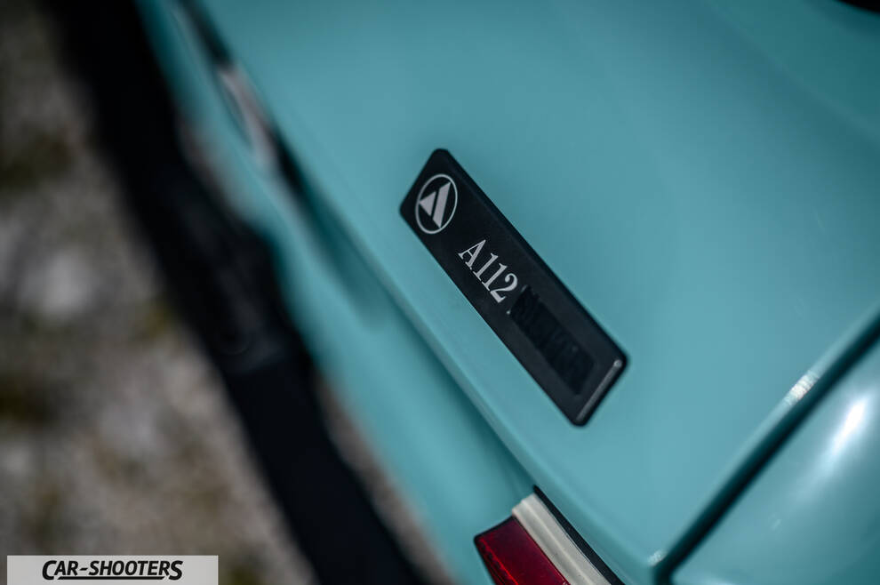 Autobianchi A112 – detail, emblem badge close up