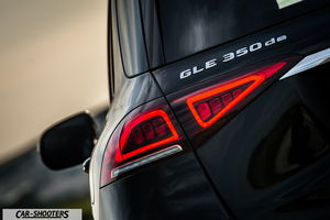 Mercedes Benz GLE – detail, taillight and badge close-up