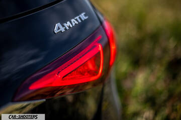 Mercedes Benz GLE – detail, taillight and badge close-up