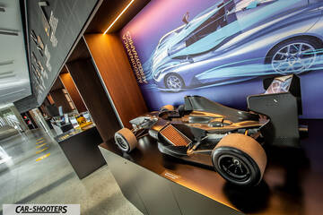 Dallara – detail, formula car scale model on display