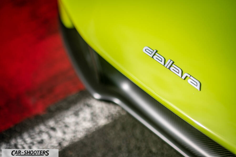 Dallara Stradale – detail, badge close-up