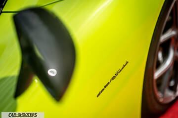 Dallara Stradale – detail, body panel and mirror close-up