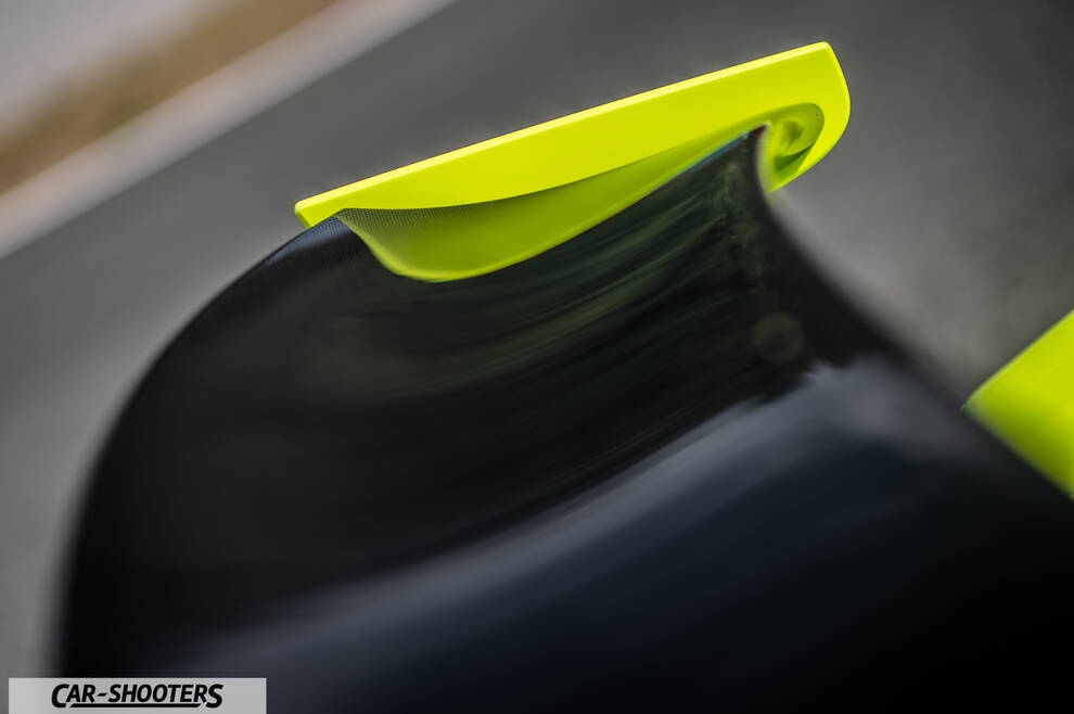 Dallara Stradale – detail, rear wing endplate close-up