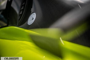 Dallara Stradale – detail, carbon fiber trim close-up