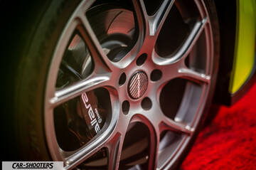 Dallara Stradale – detail, alloy wheel close-up