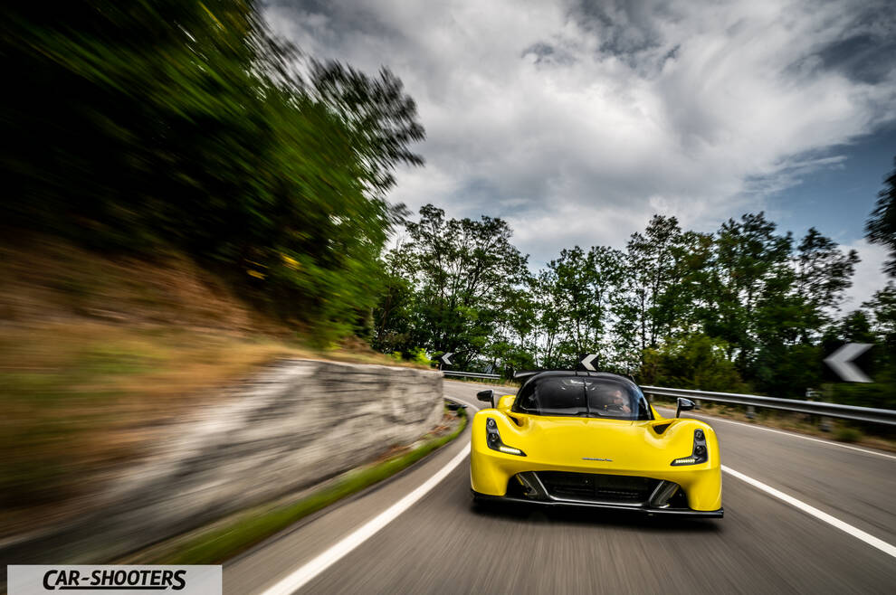 Dallara Stradale – front three-quarter, yellow on a winding road