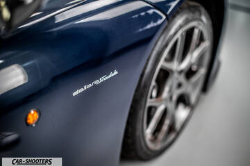 Dallara – detail, alloy wheel and badge close-up