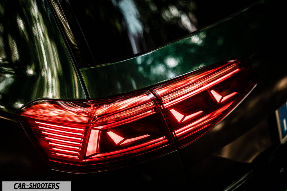 Volkswagen Passat Alltrack – detail, taillight close-up
