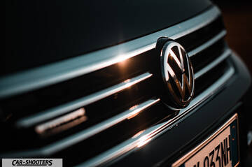 Volkswagen Passat Alltrack – detail, front grille close-up