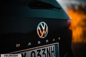 Volkswagen Passat Alltrack – detail, rear badge close-up